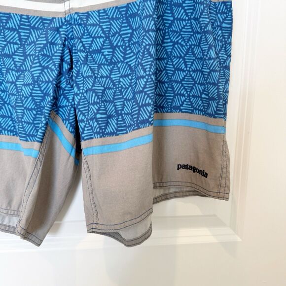 Mens Patagonia Wavefarer Board Shorts Stripe Size 34 9in Inseam Swimsuit - Picture 2 of 7